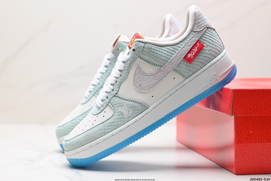 Nike Air Force 1 Shoes